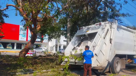 Un sistema anticiclónico provoca suradas peligrosas en la Península de Yucatán