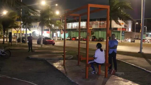 Aunque es válido disfrutar las fiestas decembrinas, debe hacerse sin excesos y dedicándose un tiempo para la actividad física.