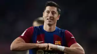 Lewandowski iguala a Messi como el futbolista con mejor promedio goleador de la Champions  