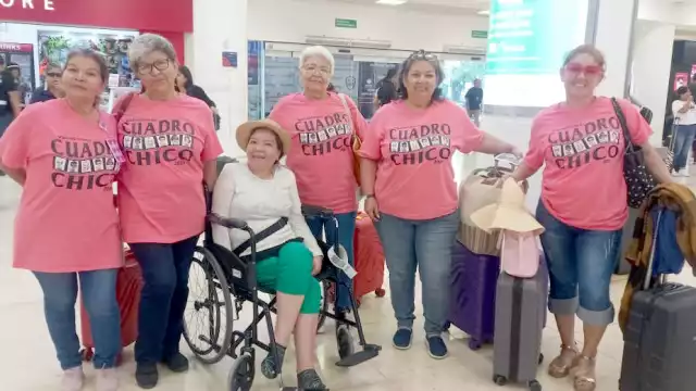 Julia, Blanca, Nely, Rosa, Adriana y Ana Laura se reúnen todos los jueves para jugar; así les surgió la idea del viaje