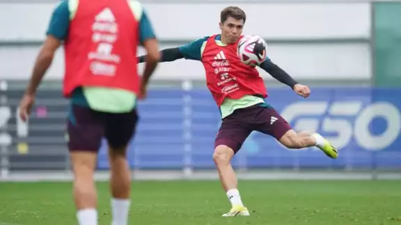 El Tri se encuentra en el CAR
