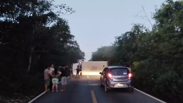 En dicho tramo se han registrado varios accidentes, presuntamente por lo angosto de la vía