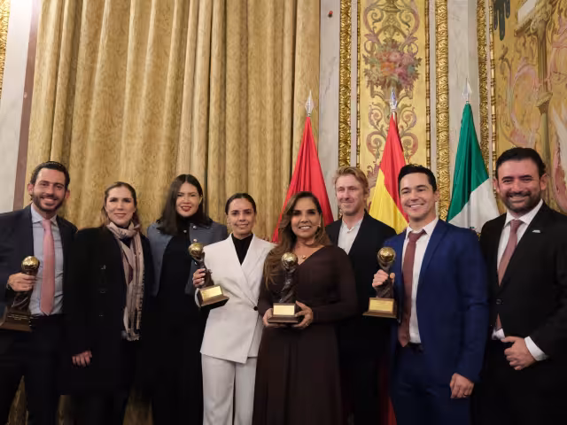 Cancún gana cuatro galardones en los World Travel Awards 2024