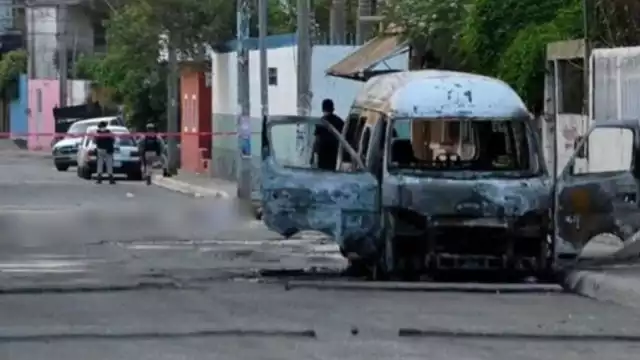 En Acapulco, dejan sobre calles de la colonia Ciudad Renacimniento, los cuerpos desmemvrados de 4 perosnas