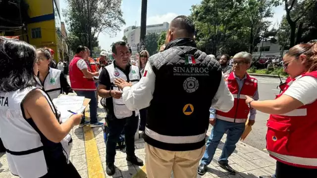 La CNPC informó que 126 mil 513 inmuebles y 9 millones 727 mil 423 personas particpraon este jueves en el Simulacro Nacional 2024