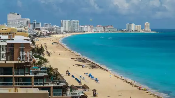 Consulta el recorrido en 3D por la Zona Hotelera de Cancún