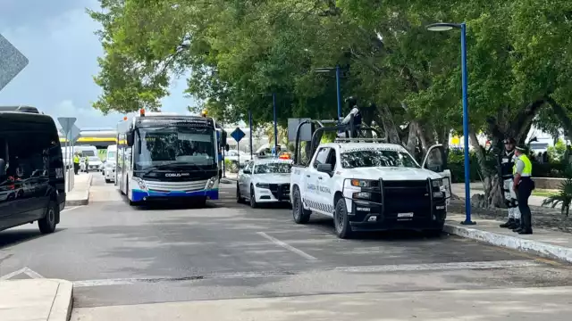 Operadores llegaron hasta la base de la corporación federal para manifestarse, por lo que fueron atendidos rápidamente