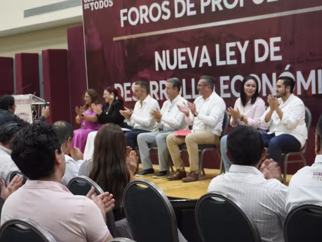 Sedeco impulsa reforma para fortalecer la economía de Campeche y reducir dependencia petrolera