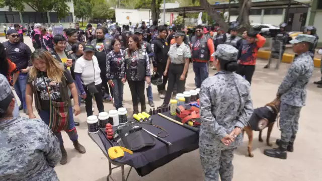 Rodada motorizada marca en Campeche el aniversario de la Guardia Nacional