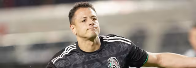 David Faitelson arremete en contra del 'Chicharito' Hernández y lo llama estorbo