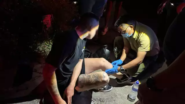 La mujer fue puesta a disposición de las autoridades, mientras que el lesionado fue trasladado al hospital