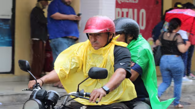 Protección Civil de Yucatán llamó a la población a permanecer alerta