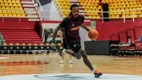 Los nuevos refuerzos aportarán experiencia al equipo cancunense. Los nuevos refuerzos aportarán experiencia al equipo cancunense.