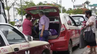 Incrementa la demanda de taxis en Campeche por periodo vacacional