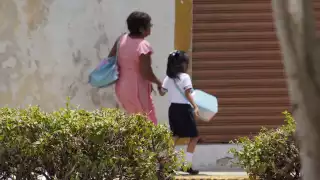 Garantizan útiles escolares a estudiantes de zonas marginadas en Campeche