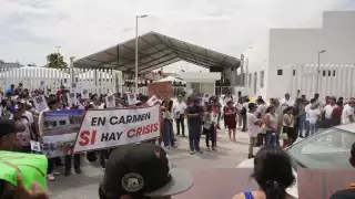  Minimizan crisis causada por PEMEX    en Campeche