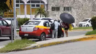 Campechanos piden mejor servicios de taxi ante oficialización de aplicaciones  