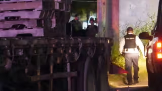  Muere al impactarse contra la plataforma de un tráiler en Sascalum, Campeche   