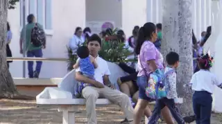  Pobreza y embarazos: retos en la niñez    campechana