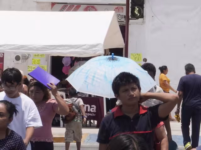 Campeche enfrenta una ola de calor extrema con temperaturas de hasta 45°C y sensaciones térmicas de 50°C