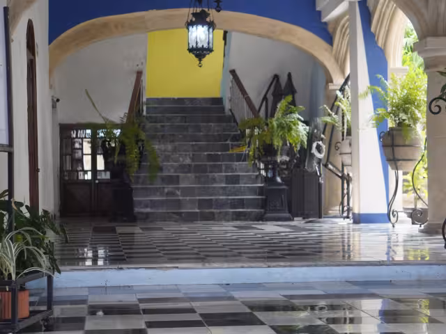 Las personas con discapacidad enfrentan dificultadas para movilizarse en el primer cuadro de la ciudad