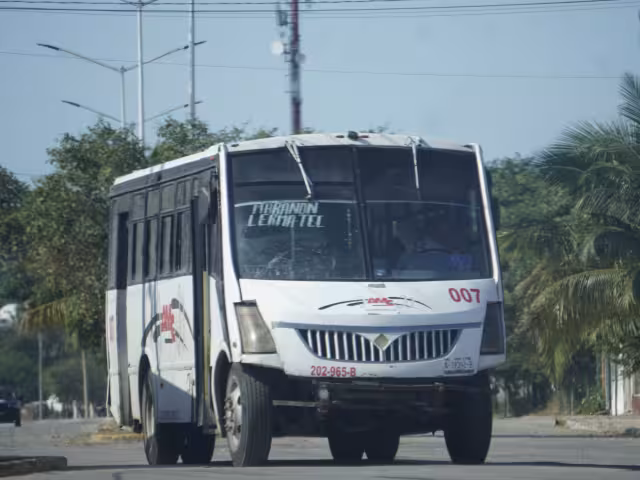 Beneficiaría a los estudiantes contar con otro medio de transporte