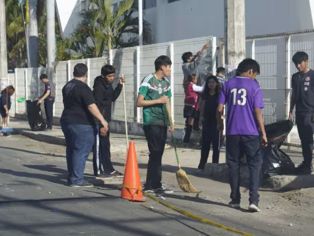 Jóvenes van por una sociedad más justa