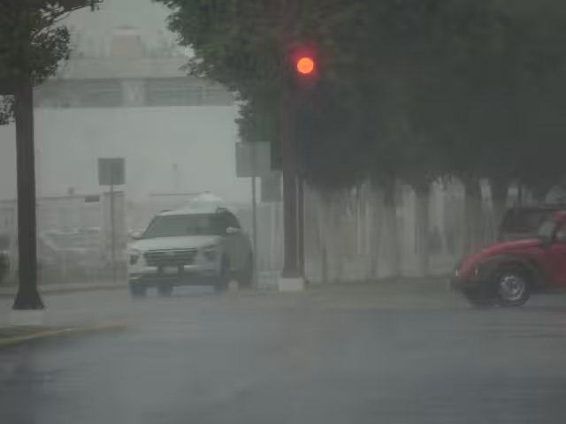 Este martes está previsto el ingreso de aire húmedo del Mar Caribe y del Golfo de México.