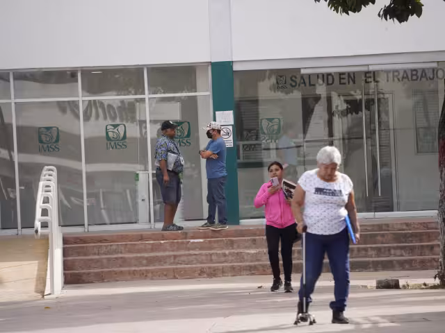 Los cambios de temperatura también son una causa para enfermarse.