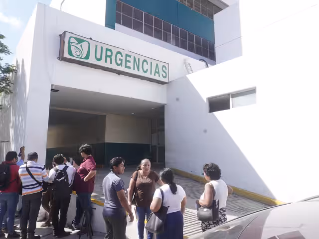 Familiares de pacientes amenazan con demanda colectiva por negligencia