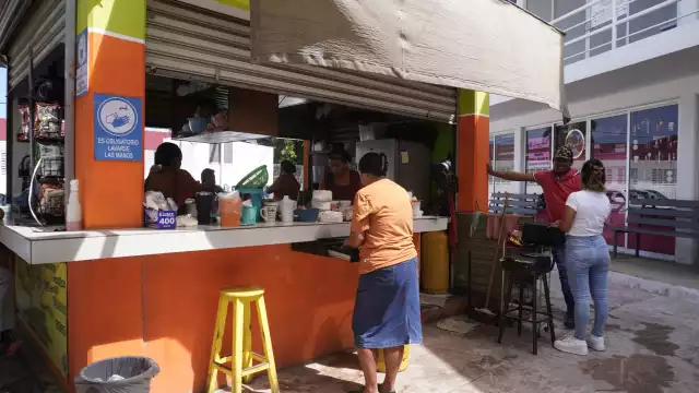 Piden a la CFE que les avise