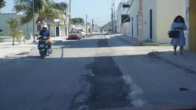 Trabajadores del Smapac realizaron a medias trabajos de reparación de fugas y bacheo