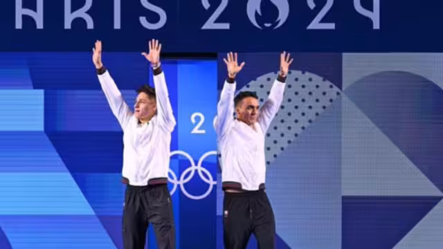 La virtual presudenta electa, Claudia Sheinbaum, felicitó a los clavadistas  Juan Manuel Celaya y Osmar Olvera por haber obtenido medalla de plata en los Juegos Olímpicos de Paris