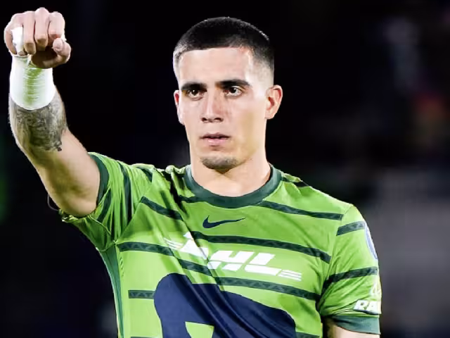 Álex Padilla podría regresar a su exclub