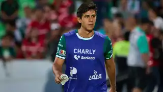 JJ Macías será operado  y se perderá el resto del torneo