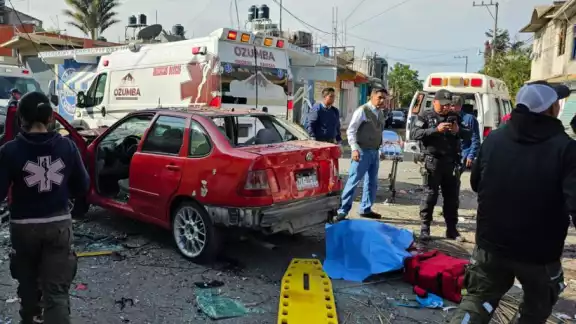 En Tepetlixpa, Estado de México, una persona murió a consecuencia de la explosión de fuegos pirotécnicos durante una celebración religiosa En Tepetlixpa, Estado de México, una persona murió a consecuencia de la explosión de fuegos pirotécnicos durante una celebración religiosa