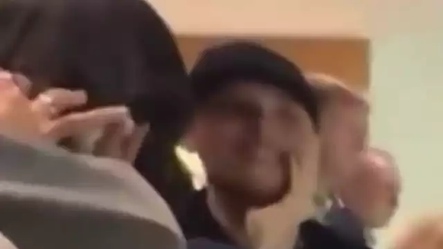 Peso Pluma asistió al Super Bowl con Kenia Os