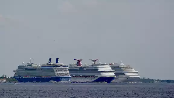 Cozumel y Mahahual se embolsarán tres veces más que Jamaica y St Martin, asegura la ejecutiva Michele Paige Cozumel y Mahahual se embolsarán tres veces más que Jamaica y St Martin, asegura la ejecutiva Michele Paige