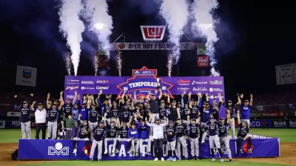 Los Charros sellaron su boleto a la Serie Mundial Los Charros sellaron su boleto a la Serie Mundial