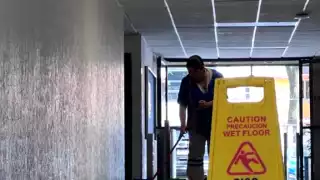 Exponen presunta falta de pagos a empresa de servicios de limpieza en  hospitales de Quintana Roo