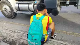 Intervención oportuna de marinos evita tragedia, salvan la vida de un joven en Cancún