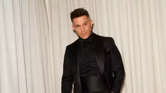 Fan de Alejandro Sanz habla sobre su relación y asegura que se sintió humillada Fan de Alejandro Sanz habla sobre su relación y asegura que se sintió humillada