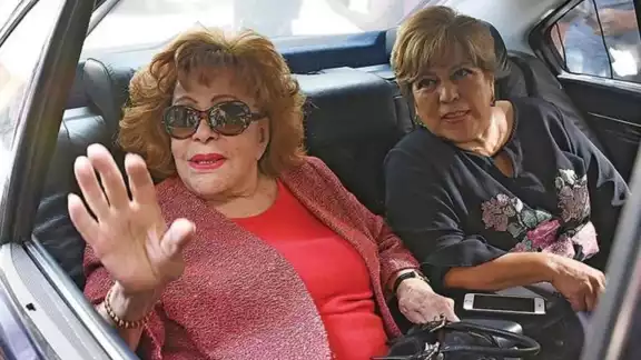 Efigenia Ramos asegura que tiene miedo, luego de la complicada lectura del testamento de Silvia Pinal Efigenia Ramos asegura que tiene miedo, luego de la complicada lectura del testamento de Silvia Pinal