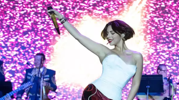 ¿Ángela Aguilar le hizo un amarre a Christian Nodal y por eso están juntos?