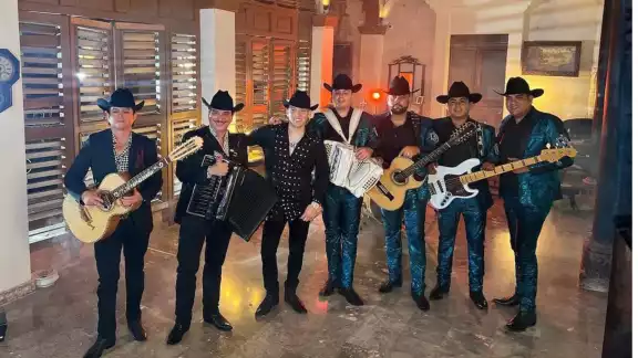 Los Alegres del Barranco aprovecha su polémica y anuncia el lanzamiento de su nuevo tema Los Alegres del Barranco aprovecha su polémica y anuncia el lanzamiento de su nuevo tema