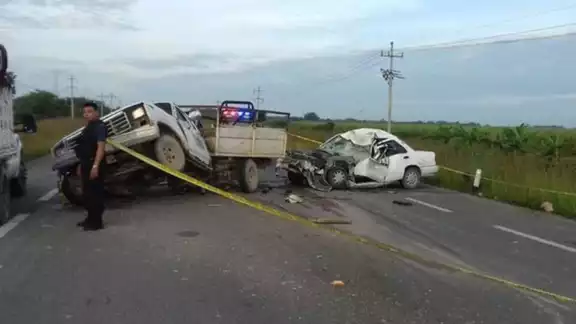 Incrementan accidentes vehiculares en carretera Incrementan accidentes vehiculares en carretera