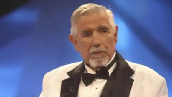 Así nació el amor entre Chespirito y Florinda Meza, según Rubén Aguirre Así nació el amor entre Chespirito y Florinda Meza, según Rubén Aguirre