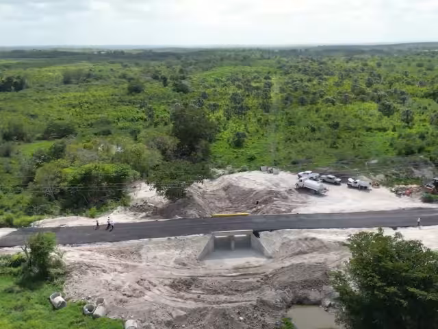 La obra es clave para evitar el aislamiento de la comunidad en temporadas de lluvias intensas.
