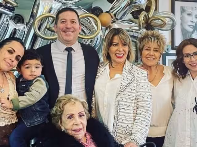 Mayela Laguna rompe el silencio sobre supuesto robo de joyas de Silvia Pinal