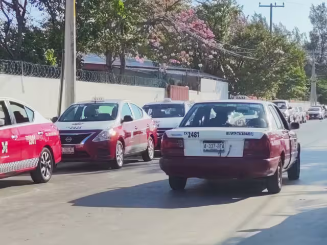 Choferes exigen acciones contra transporte pirata en medio de verificaciones